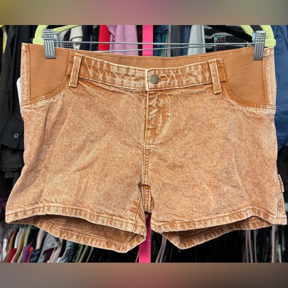 Isabel maternity highest rise midi shorts side panels heather camel brown $25